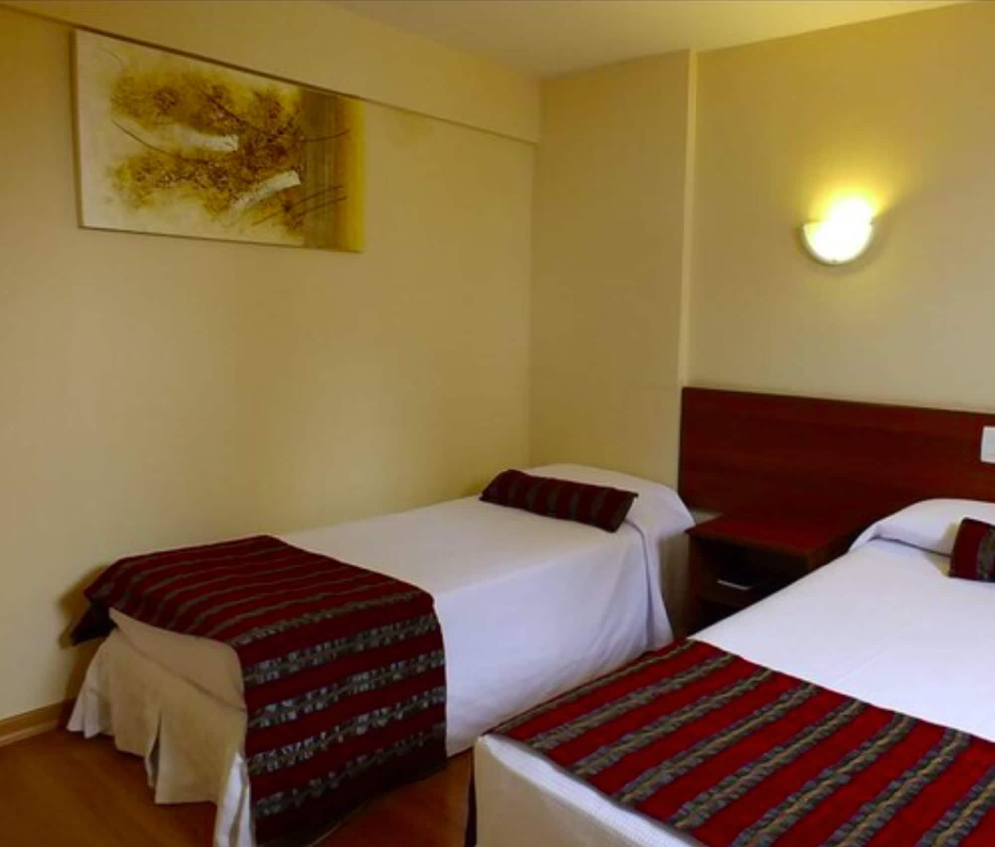 Hotel Nacional Inn Curitiba Estacao Shopping Экстерьер фото
