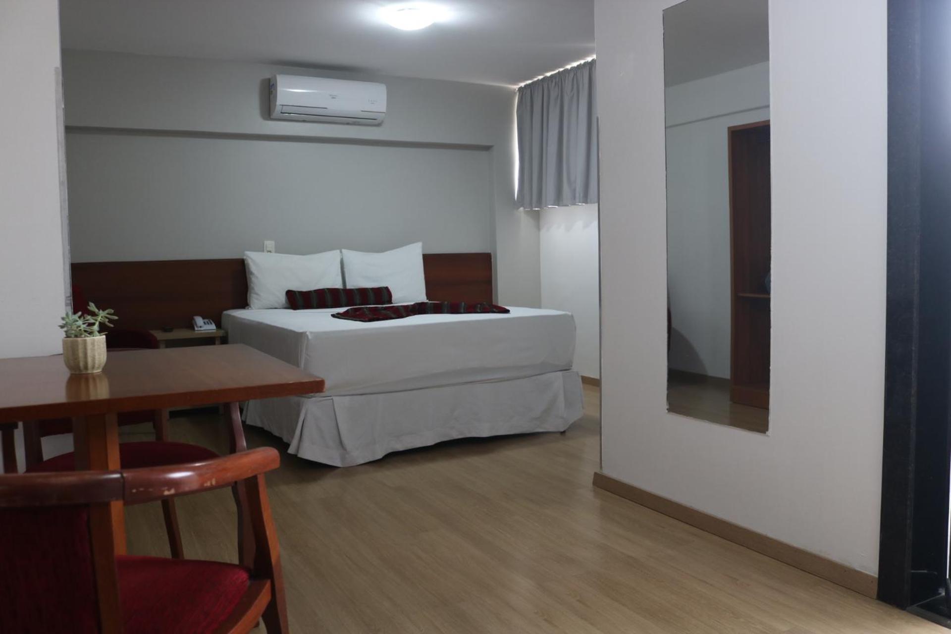 Hotel Nacional Inn Curitiba Estacao Shopping Экстерьер фото